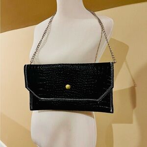 Elegant Black Croc-Embossed Clutch